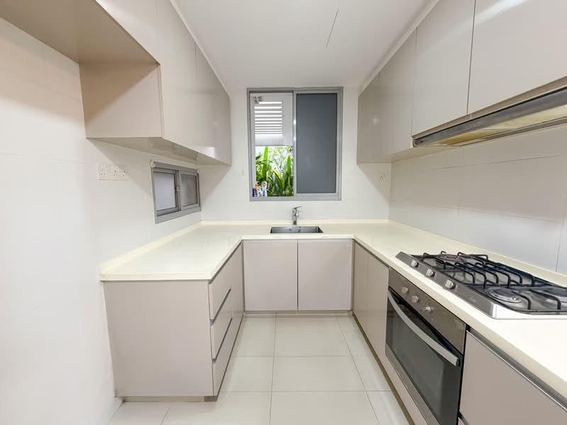 Prive, 35 Punggol Field, 3 Bedrooms, 1,604 sqft, Executive Condominium For Sale, by Chris Tee, 500120208 - Kitchen - PropertyGuru.com.sg