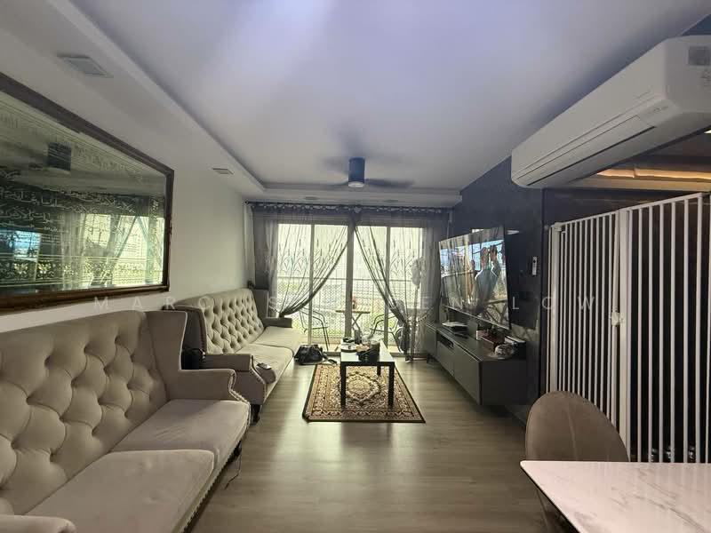 623B Punggol Central, 623B Punggol Central, 3 Bedrooms, 1,012 sqft, HDB Flat For Sale, by Marcus Aiden Low, 500120222 - Living Room - PropertyGuru.com.sg