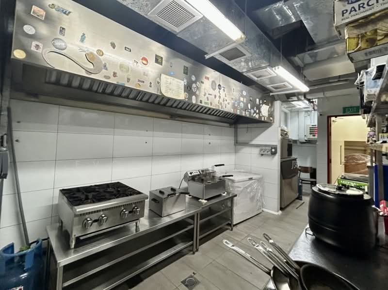 ✨ 2-Storey F&B Shophouse w Lift | Dining Bistro Bar, Telok Ayer Street | Amoy Street | Boon Tat Street, 3,442 sqft, Food & Beverage For Rent, by Evon Tan  陈玉凤, 500120231 - Kitchen - CommercialGuru.com.sg