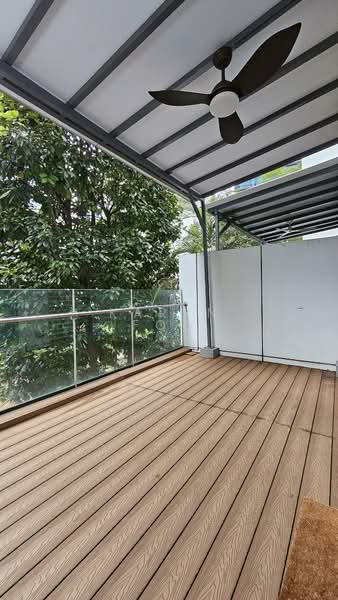 Icon, 10 Gopeng Street, 1 Bedroom, 850 sqft, Condominium For Sale, by Karyn Foo, 500120236 - Balcony - PropertyGuru.com.sg