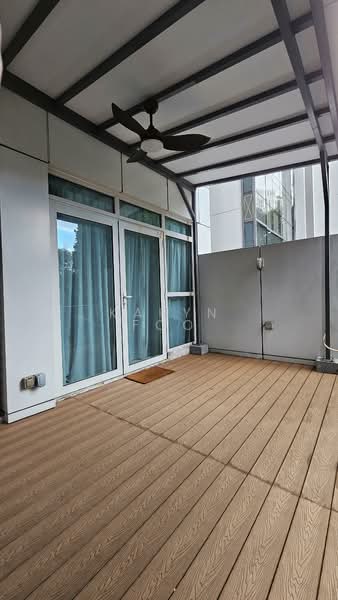 Icon, 10 Gopeng Street, 1 Bedroom, 850 sqft, Condominium For Sale, by Karyn Foo, 500120236 - Balcony - PropertyGuru.com.sg