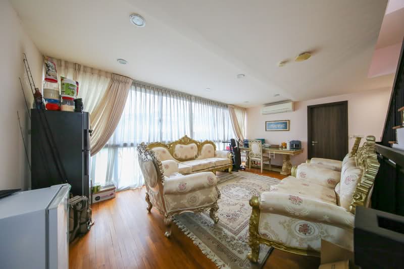 The Springside, Springside Avenue, 6 Bedrooms, 4,261 sqft, Terraced House For Sale, by Aaron Goh, 500120243 - Living Room - PropertyGuru.com.sg
