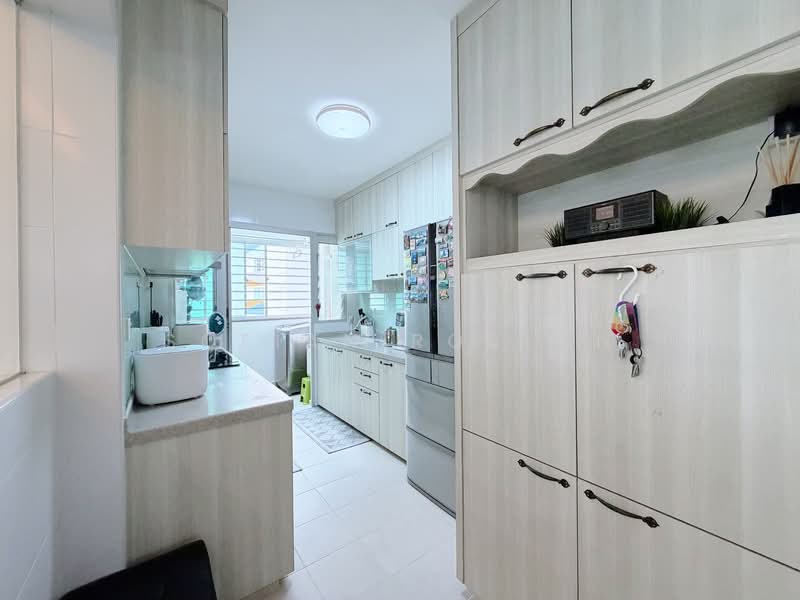 453C Fernvale Road, 453C Fernvale Road, 3 Bedrooms, 990 sqft, HDB Flat For Sale, by Sofian Roslan, 500120251 - Kitchen - PropertyGuru.com.sg