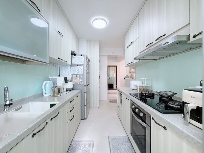 453C Fernvale Road, 453C Fernvale Road, 3 Bedrooms, 990 sqft, HDB Flat For Sale, by Sofian Roslan, 500120251 - Kitchen - PropertyGuru.com.sg