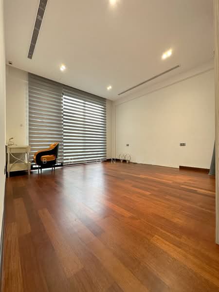 ★ Serangoon Garden Estate ★ Modern, Lovingly Maintained Semi-D w/ Pool and Lift ★, Serangoon Garden Estate, 6 Bedrooms, 9,000 sqft, Semi-Detached House For Sale, by Benson Goh, 500120293 - Interior - PropertyGuru.com.sg