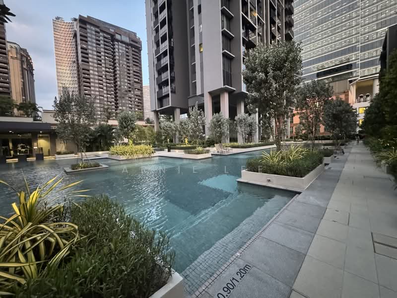 The M, 30 Middle Road, Studio, 409 sqft, Condominium For Rent, by ARNIE LEE, 500120295 - Exterior - PropertyGuru.com.sg