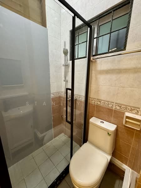 The SunBeam Studio, , Studio, 160 sqft, Corner Terrace For Rent, by Stanley Lee, 500120298 - Bathroom - PropertyGuru.com.sg