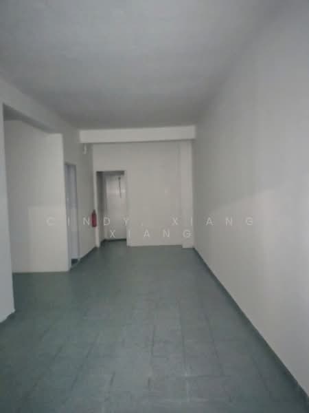Blk 1 Jalan Bukit Merah, Jalan Bukit Merah, 624 sqft, Shop / Shophouse For Rent, by Cindy, Xiang Xiang, 500120303 - Interior - CommercialGuru.com.sg