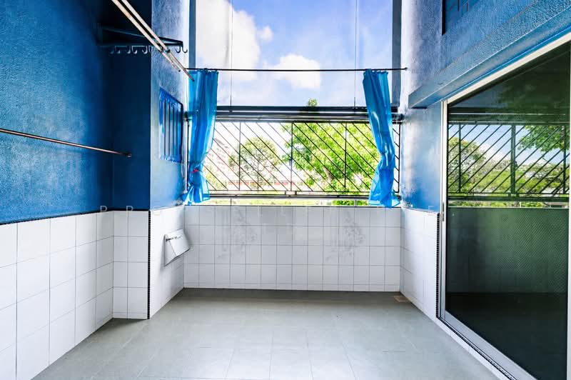 837 Yishun Street 81, 837 Yishun Street 81, 4 Bedrooms, 1,572 sqft, HDB Flat For Sale, by PROPSELLER PTE. LTD., 500120310 - Balcony - PropertyGuru.com.sg