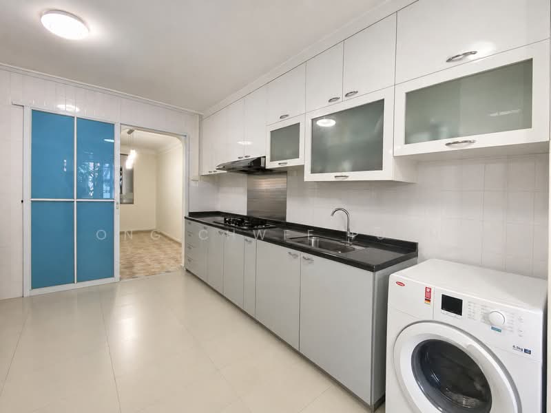 306 Yishun Central, 306 Yishun Central, 3 Bedrooms, 1,313 sqft, HDB Flat For Sale, by Ong Chwee Puan, 500120321 - Kitchen - PropertyGuru.com.sg