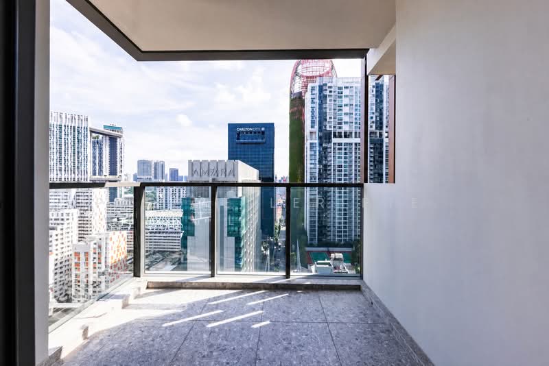 One Bernam, 1 Bernam Street, 2 Bedrooms, 732 sqft, Condominium For Sale, by PROPSELLER PTE. LTD., 500120326 - Balcony - PropertyGuru.com.sg