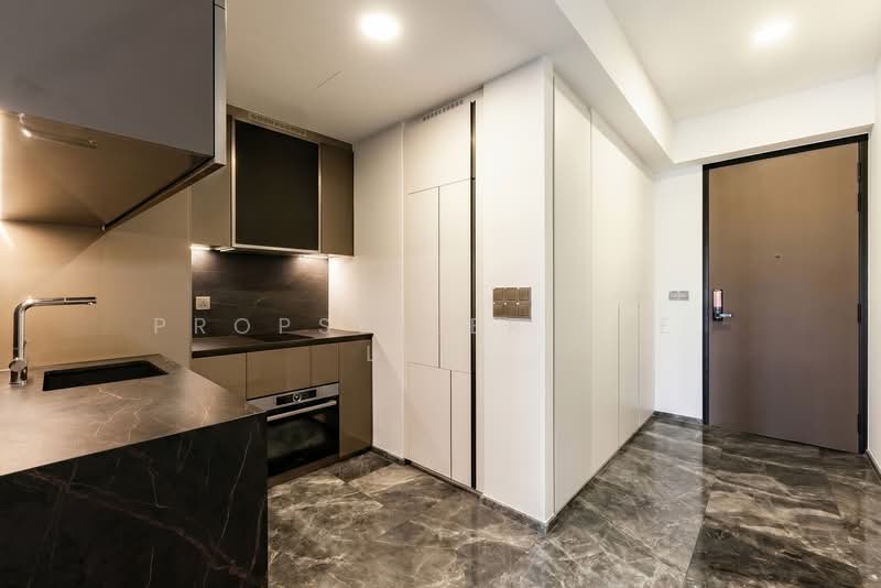 One Bernam, 1 Bernam Street, 2 Bedrooms, 732 sqft, Condominium For Sale, by PROPSELLER PTE. LTD., 500120326 - Kitchen - PropertyGuru.com.sg