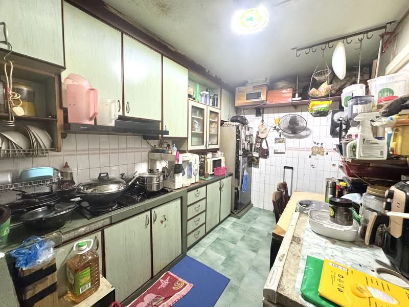 218 Choa Chu Kang Central, 218 Choa Chu Kang Central, 3 Bedrooms, 1,109 sqft, HDB Flat For Sale, by Ethan Mark Kheng, 500120328 - Kitchen - PropertyGuru.com.sg