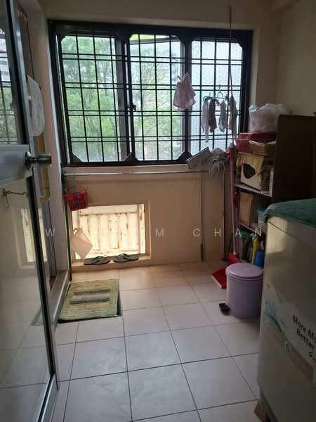 124A bukit merah view for sale, , 3 Bedrooms, 1,172 sqft, HDB Flat For Sale, by William Chan, 500120339 - Balcony - PropertyGuru.com.sg
