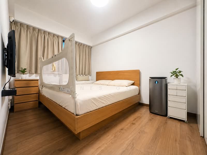 Lake Grande, 2 Jurong Lake Link, 3 Bedrooms, 979 sqft, Condominium For Sale, by Agnes Goh, 500120345 - Bedroom - PropertyGuru.com.sg