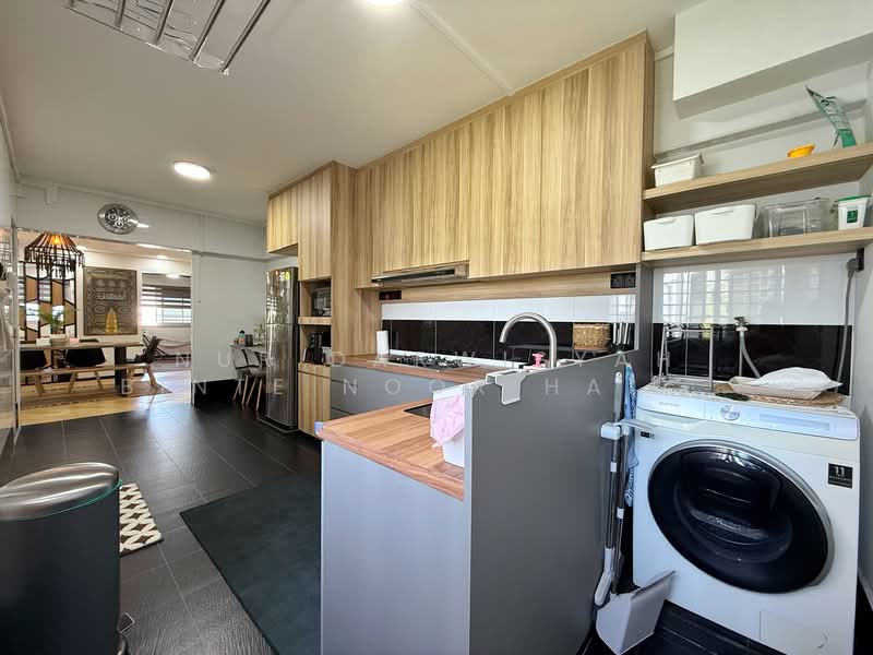 210 Petir Road, 210 Petir Road, 3 Bedrooms, 1,313 sqft, HDB Flat For Sale, by Nur Darwisyah Binte Noor Haidi (Wiwi), 500120346 - Kitchen - PropertyGuru.com.sg