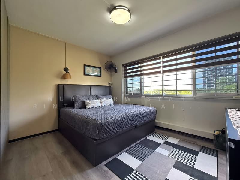 210 Petir Road, 210 Petir Road, 3 Bedrooms, 1,313 sqft, HDB Flat For Sale, by Nur Darwisyah Binte Noor Haidi (Wiwi), 500120346 - Bedroom - PropertyGuru.com.sg