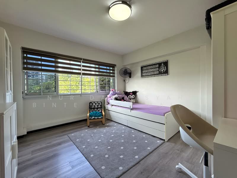 210 Petir Road, 210 Petir Road, 3 Bedrooms, 1,313 sqft, HDB Flat For Sale, by Nur Darwisyah Binte Noor Haidi (Wiwi), 500120346 - Bedroom - PropertyGuru.com.sg