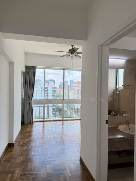 Tanjong Ria Condominium, 121 Tanjong Rhu Road, 3 Bedrooms, 1,378 sqft, Condominium For Sale, by Emily Chiong, 500120359 - Master Bedroom  - PropertyGuru.com.sg