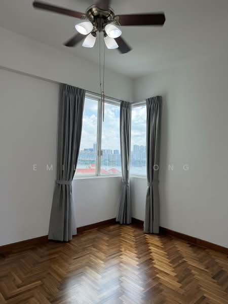 Tanjong Ria Condominium, 121 Tanjong Rhu Road, 3 Bedrooms, 1,378 sqft, Condominium For Sale, by Emily Chiong, 500120359 - Bedroom  - PropertyGuru.com.sg