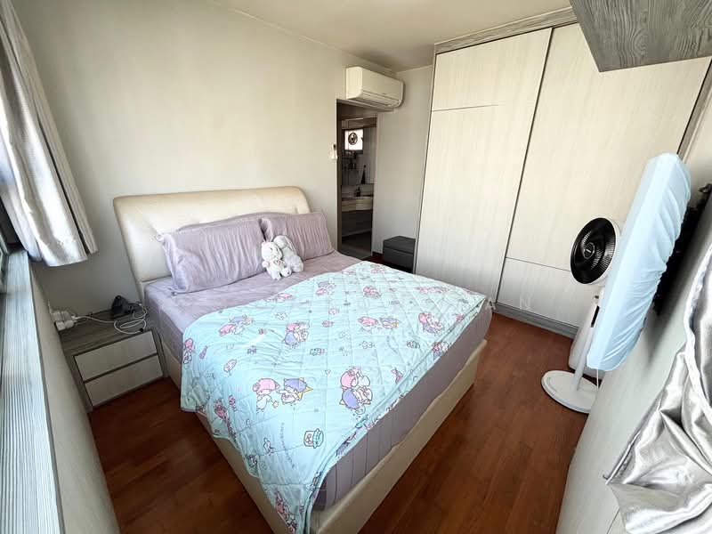 679A Punggol Drive, 679A Punggol Drive, 3 Bedrooms, 1,001 sqft, HDB Flat For Sale, by Alfonson Tan, 500120383 - Bedroom - PropertyGuru.com.sg