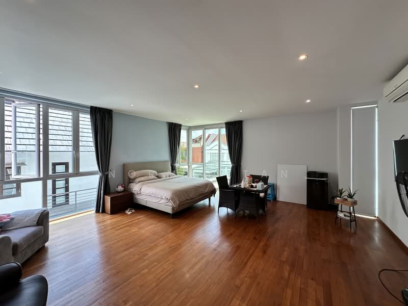 Seletar Hills Estate, Jalan Bangau, 7 Bedrooms, 5,000 sqft, Semi-Detached House For Sale, by Norman Tan, 500120392 - PropertyGuru.com.sg