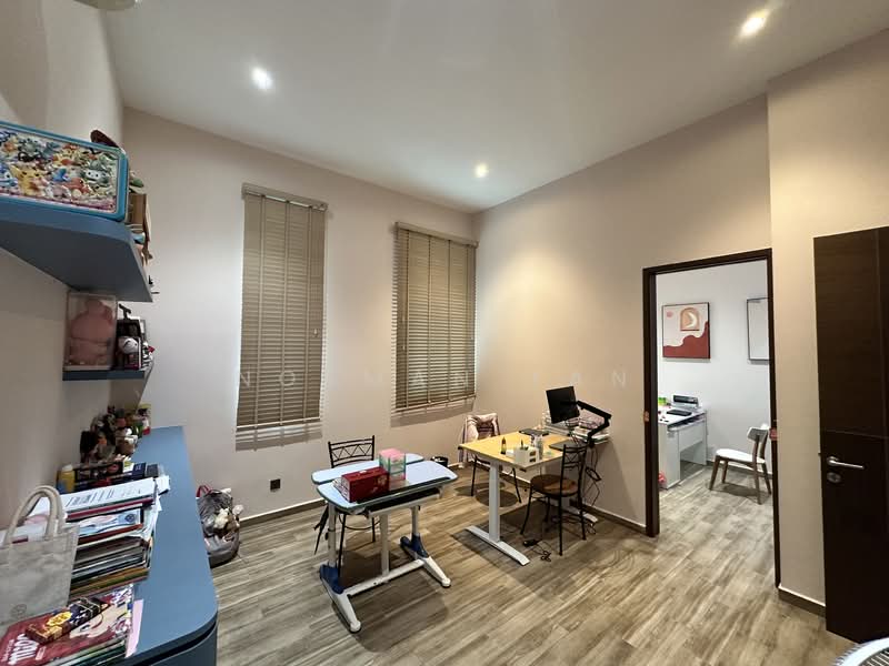 Seletar Hills Estate, Jalan Bangau, 7 Bedrooms, 5,000 sqft, Semi-Detached House For Sale, by Norman Tan, 500120392 - PropertyGuru.com.sg