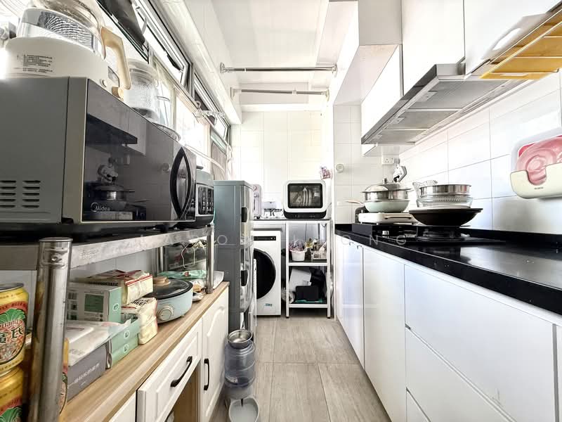 623A Punggol Central, 623A Punggol Central, 1 Bedroom, 495 sqft, HDB Flat For Sale, by Aaron Leong, 500120394 - Kitchen - PropertyGuru.com.sg