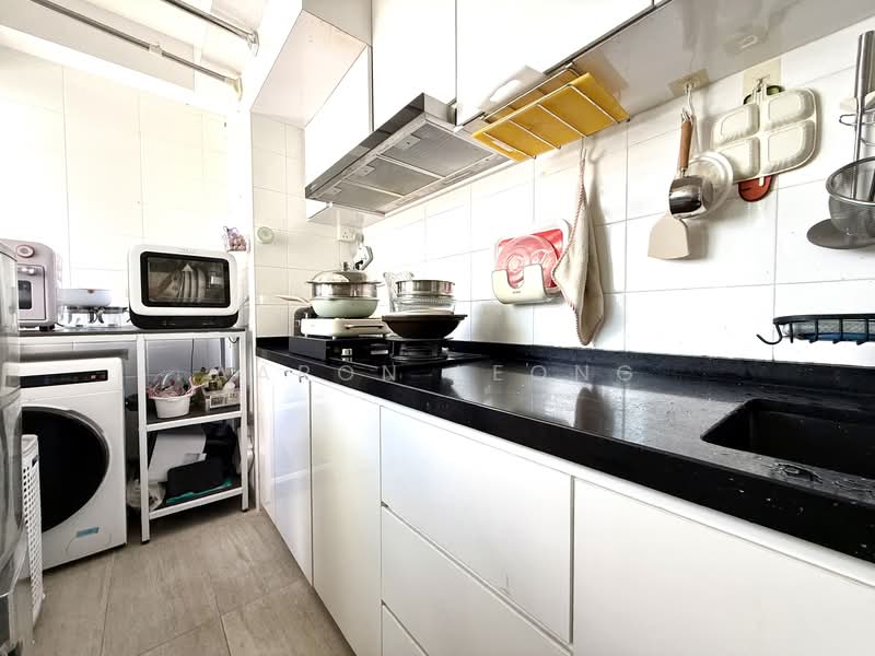 623A Punggol Central, 623A Punggol Central, 1 Bedroom, 495 sqft, HDB Flat For Sale, by Aaron Leong, 500120394 - Kitchen - PropertyGuru.com.sg
