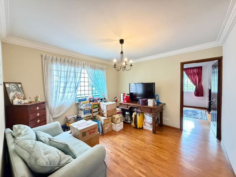 Ardisia Garden, Serangoon Terrace, 5 Bedrooms, 3,000 sqft, Terraced House For Sale, by Jayven Ang, 500120396 - Living Room - PropertyGuru.com.sg