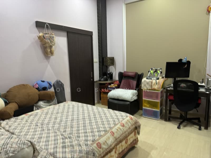 For Sale - Jalan Anggerek