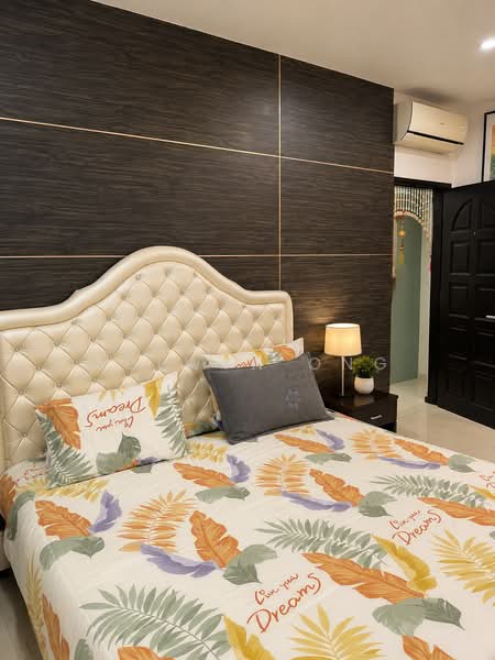 Jalan Anggerek, Jalan Anggerek, 10+ Bedrooms, 5,335 sqft, Corner Terrace For Sale, by Sulwyn Ong, 500120403 - Bedroom - PropertyGuru.com.sg