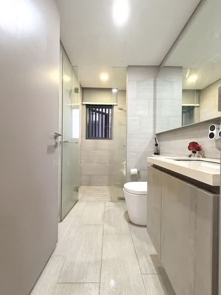 The Criterion, 7 Yishun Street 51, 3 Bedrooms, 1,076 sqft, Executive Condominium For Sale, by Nigel Tan, 500120423 - Bathroom - PropertyGuru.com.sg