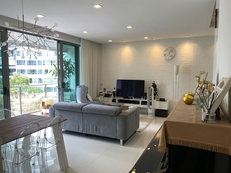 Waterfront Waves, 766 Bedok Reservoir Road, 3 Bedrooms, 1,248 sqft, Condominium For Sale, by Peggy Ong, 500120426 - Living Room - PropertyGuru.com.sg