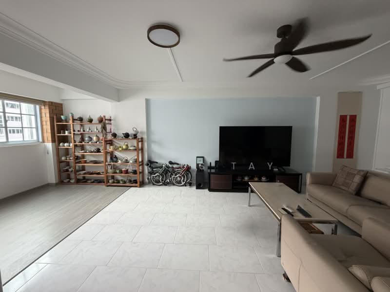 559 Hougang Street 51, 559 Hougang Street 51, Room Rental, 153 sqft, HDB Flat For Rent, by Markus Tay, 500120437 - Living Room - PropertyGuru.com.sg