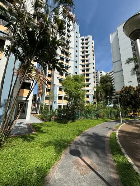 324D Sengkang East Way, 324D Sengkang East Way, 3 Bedrooms, 969 sqft, HDB Flat For Sale, by Harper Cham, 500120440 - Exterior - PropertyGuru.com.sg