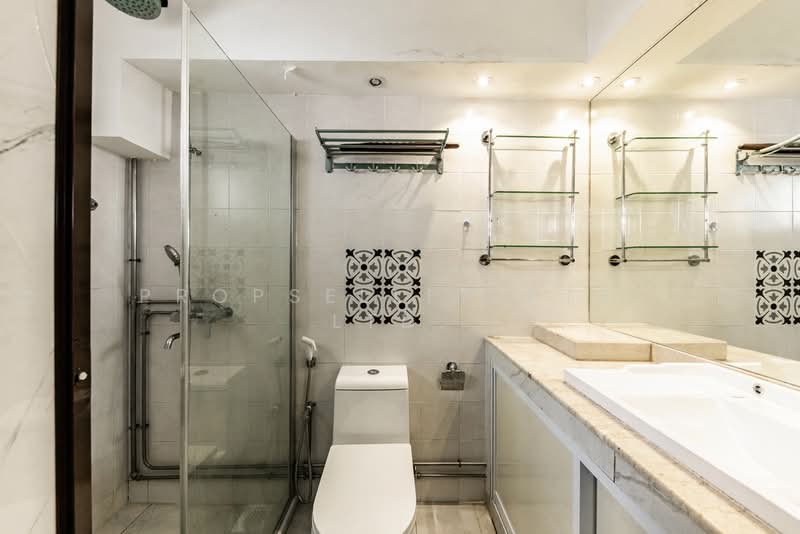 533 Bukit Panjang Ring Road, 533 Bukit Panjang Ring Road, 3 Bedrooms, 1,302 sqft, HDB Flat For Sale, by PROPSELLER PTE. LTD., 500120444 - Bathroom - PropertyGuru.com.sg