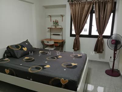 For Rent - 184B Rivervale Crescent