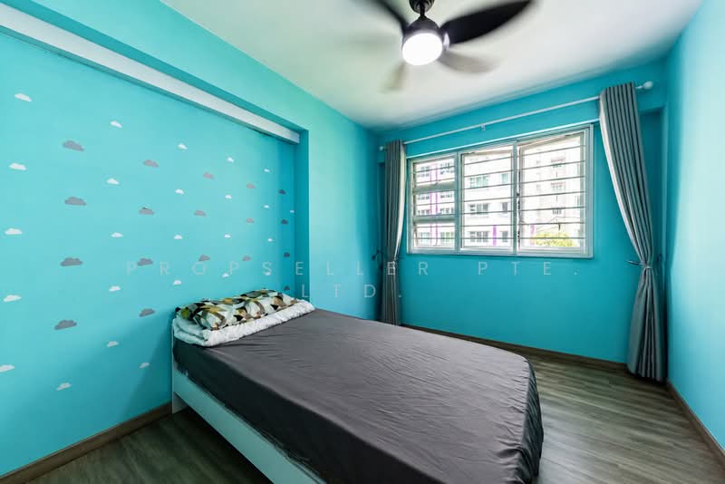 573A Woodlands Drive 16, , 3 Bedrooms, 1,001 sqft, HDB Flat For Sale, by PROPSELLER PTE. LTD., 500120456 - Bedroom - PropertyGuru.com.sg