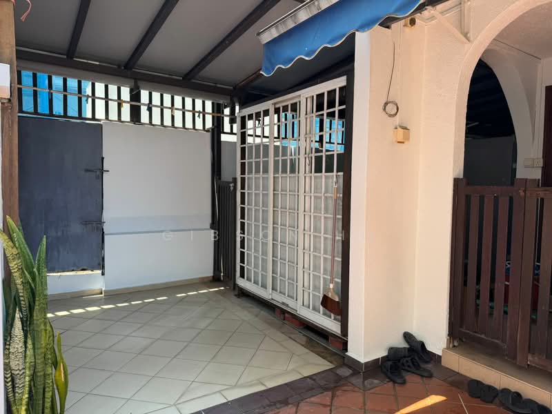 Freehold - Detached house - Minutes' walk to Kembangan MRT, , 6 Bedrooms, 4,204 sqft, Detached House For Sale, by Gibson Ho, 500120458 - Exterior - PropertyGuru.com.sg