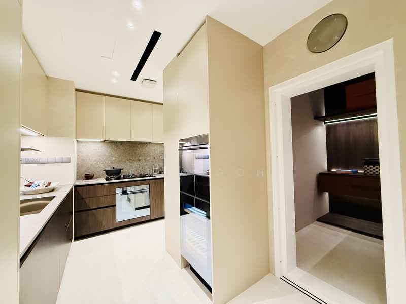 UPPERHOUSE at Orchard Boulevard, 22 Orchard Boulevard, 4 Bedrooms, 2,056 sqft, Condominium For Sale, by Eric Goh, 500120460 - Kitchen - PropertyGuru.com.sg