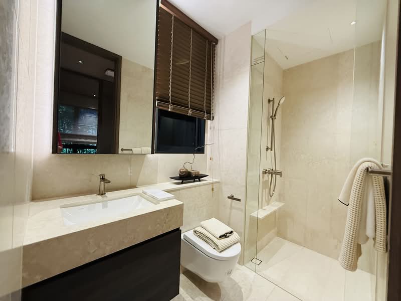 UPPERHOUSE at Orchard Boulevard, 22 Orchard Boulevard, 2 Bedrooms, 700 sqft, Condominium For Sale, by Eric Goh, 500120461 - Bathroom - PropertyGuru.com.sg