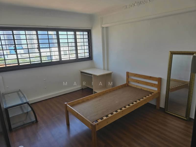 334 Kreta Ayer Road, 334 Kreta Ayer Road, 3 Bedrooms, 893 sqft, HDB Flat For Sale, by Mariam ., 500120464 - Bedroom - PropertyGuru.com.sg