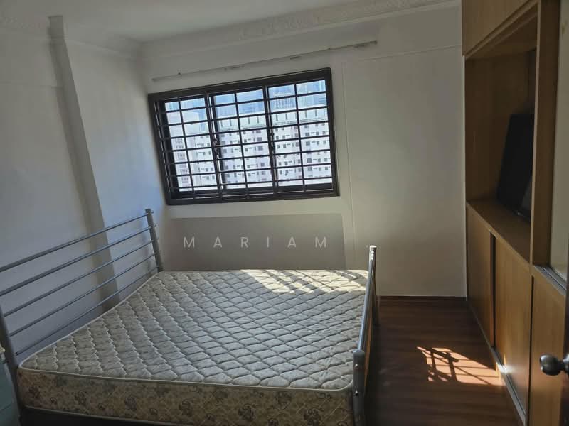 334 Kreta Ayer Road, 334 Kreta Ayer Road, 3 Bedrooms, 893 sqft, HDB Flat For Sale, by Mariam ., 500120464 - Bedroom - PropertyGuru.com.sg