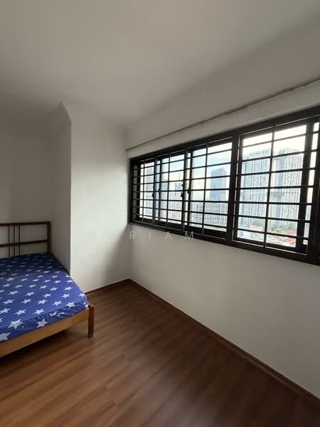 334 Kreta Ayer Road, 334 Kreta Ayer Road, 3 Bedrooms, 893 sqft, HDB Flat For Sale, by Mariam ., 500120464 - Bedroom - PropertyGuru.com.sg