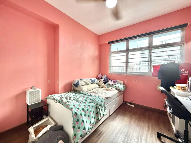 166B Yung Kuang Court, 166B Yung Kuang Road, 3 Bedrooms, 1,001 sqft, HDB Flat For Sale, by Kenneth Yeo, 500120467 - Bedroom - PropertyGuru.com.sg