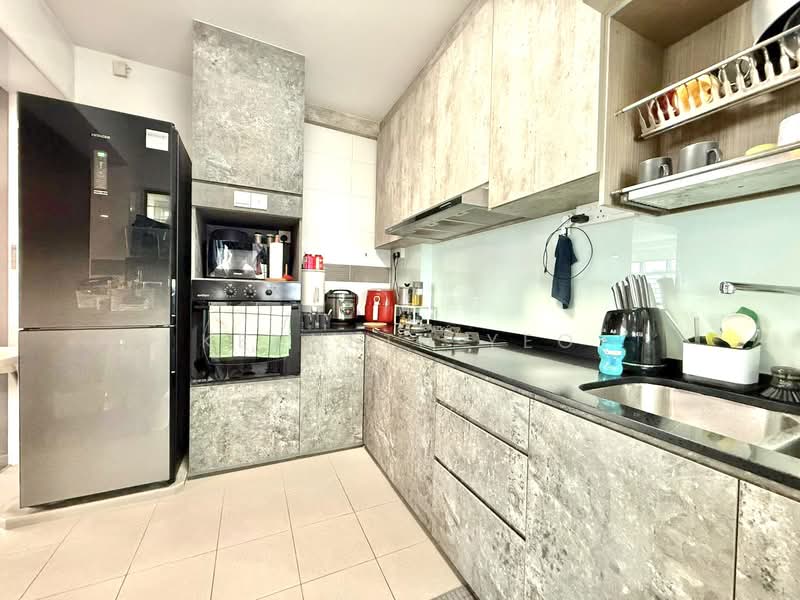 166B Yung Kuang Court, 166B Yung Kuang Road, 3 Bedrooms, 1,001 sqft, HDB Flat For Sale, by Kenneth Yeo, 500120467 - Kitchen - PropertyGuru.com.sg