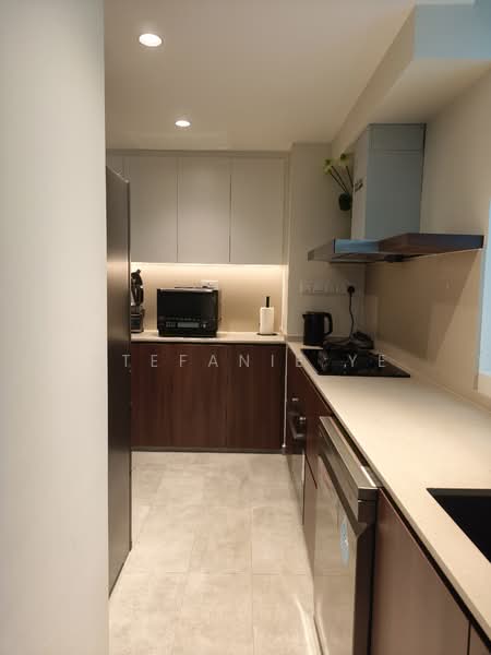 Astor Green, 7 Pine Grove, 2 Bedrooms, 1,066 sqft, Condominium For Sale, by Stefanie Ye, 500120480 - Kitchen - PropertyGuru.com.sg