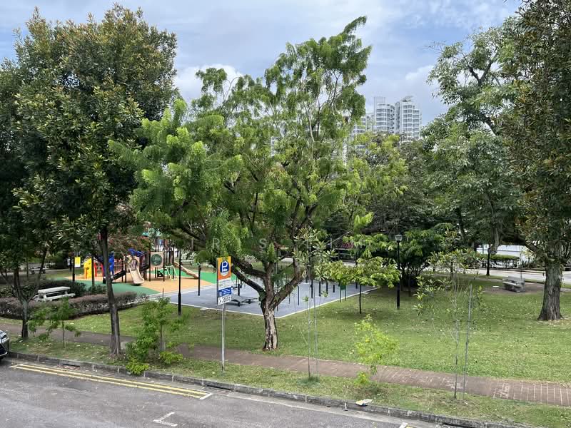 West Coast - Jalan Mas Kuning, , 3 Bedrooms, 1,461 sqft, Terraced House For Sale, by Iris Lim, 500120501 - Greenery view  - PropertyGuru.com.sg
