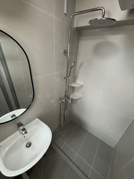 276D Jurong West Street 25, 276D Jurong West Street 25, 3 Bedrooms, 1,195 sqft, HDB Flat For Rent, by Ang Chong Meng, 500120508 - Bathroom - PropertyGuru.com.sg